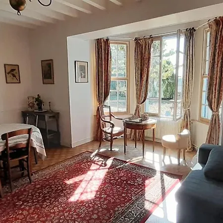 Holiday home Au Chateau Castelnau-sur-Gupie